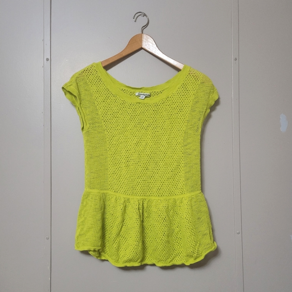 American Eagle knit crochet mesh neon green yellow top peplum cotton - M